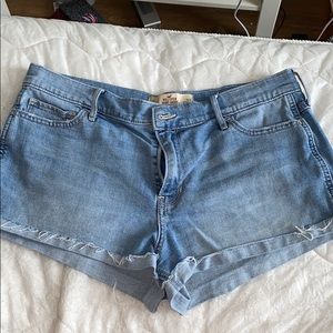 Hollister Jean shorts